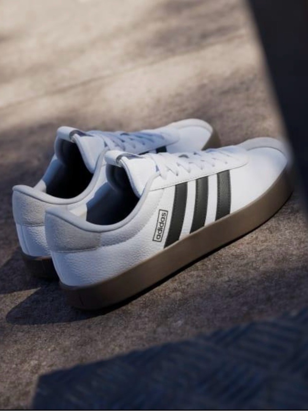 Adidas VL Court 3.0 Sneakers White Black Gum Sole ID8797 Men’s Size 10